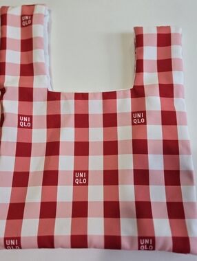 UNIQLO Red & White Gingham Tote Bag